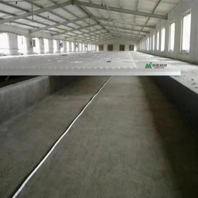 High Load Bearing Farming Plastic Slatted Floor Manure Leakage Floor Beam